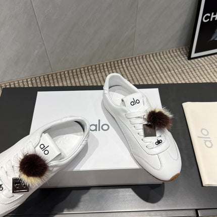 ALO 25S SUNSET SNEAKER IN WHITE LAMBSKIN WITH PUFF CHARM