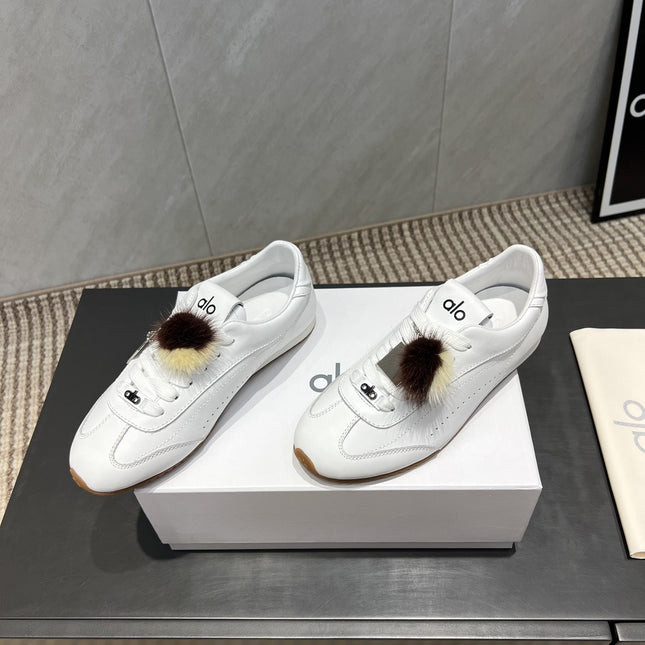 ALO 25S SUNSET SNEAKER IN WHITE LAMBSKIN WITH PUFF CHARM