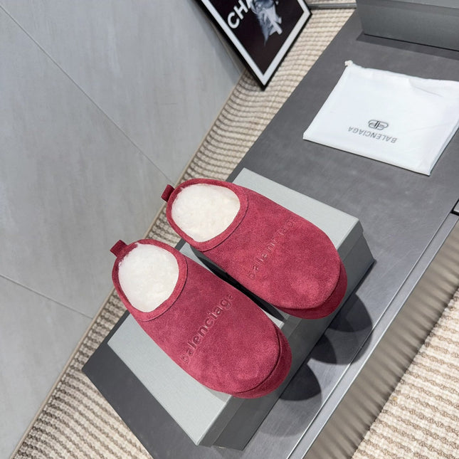 BALENCIAGA 25S AURALEE SLIP-ON 50 MM IN DEEP WINE RED SUEDE STYLE 2