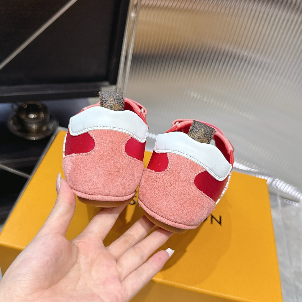 LV 26S SNEAKERINA MARY JANE IN PINK SUEDE
