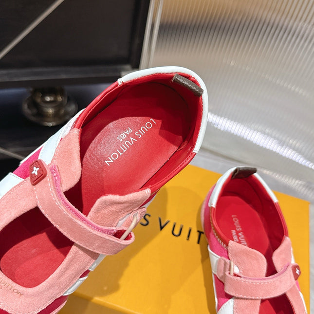 LV 26S SNEAKERINA MARY JANE IN PINK SUEDE