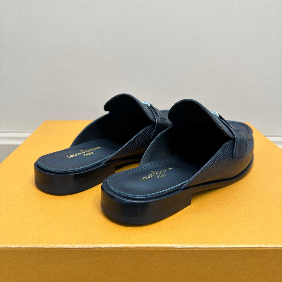 LV EASY MULE IN BLACK CALFSKIN