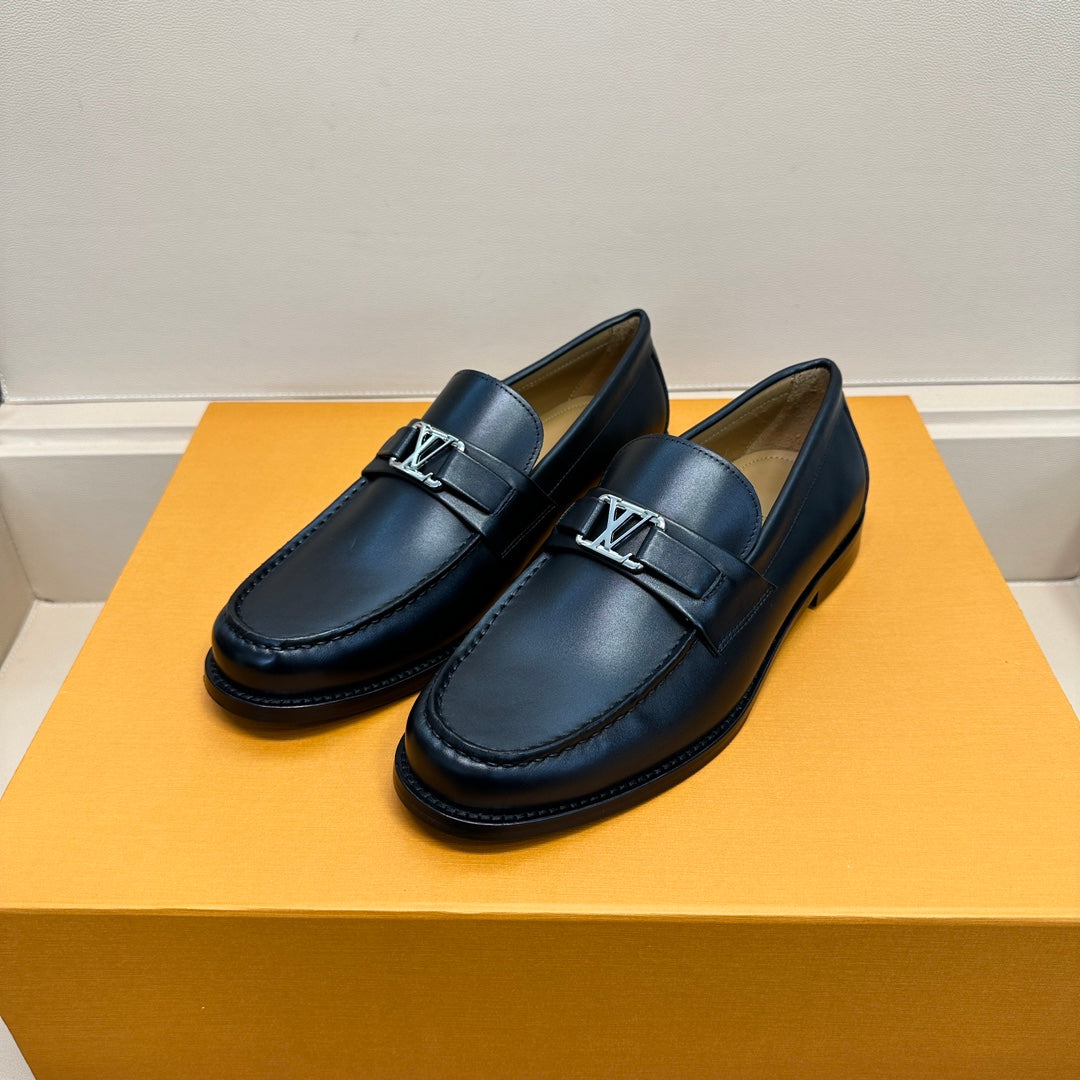 LV MAJOR LOAFER IN BLACK PLAIN CALFSKIN