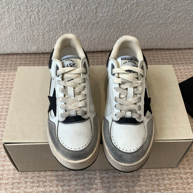 FORTY2 SNEAKERS WITH BLACK STAR WHITE CALFSKIN AND GREY SUEDE UPPER
