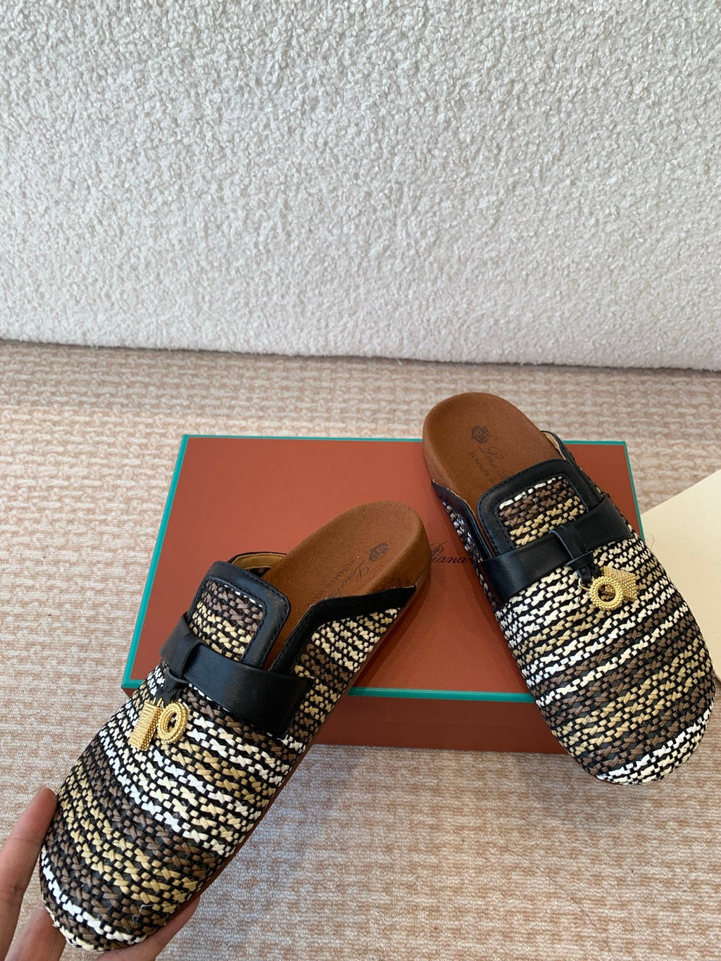 BUBBLE IN MULTICOLOR RAFFIA GOLD HARDWARE