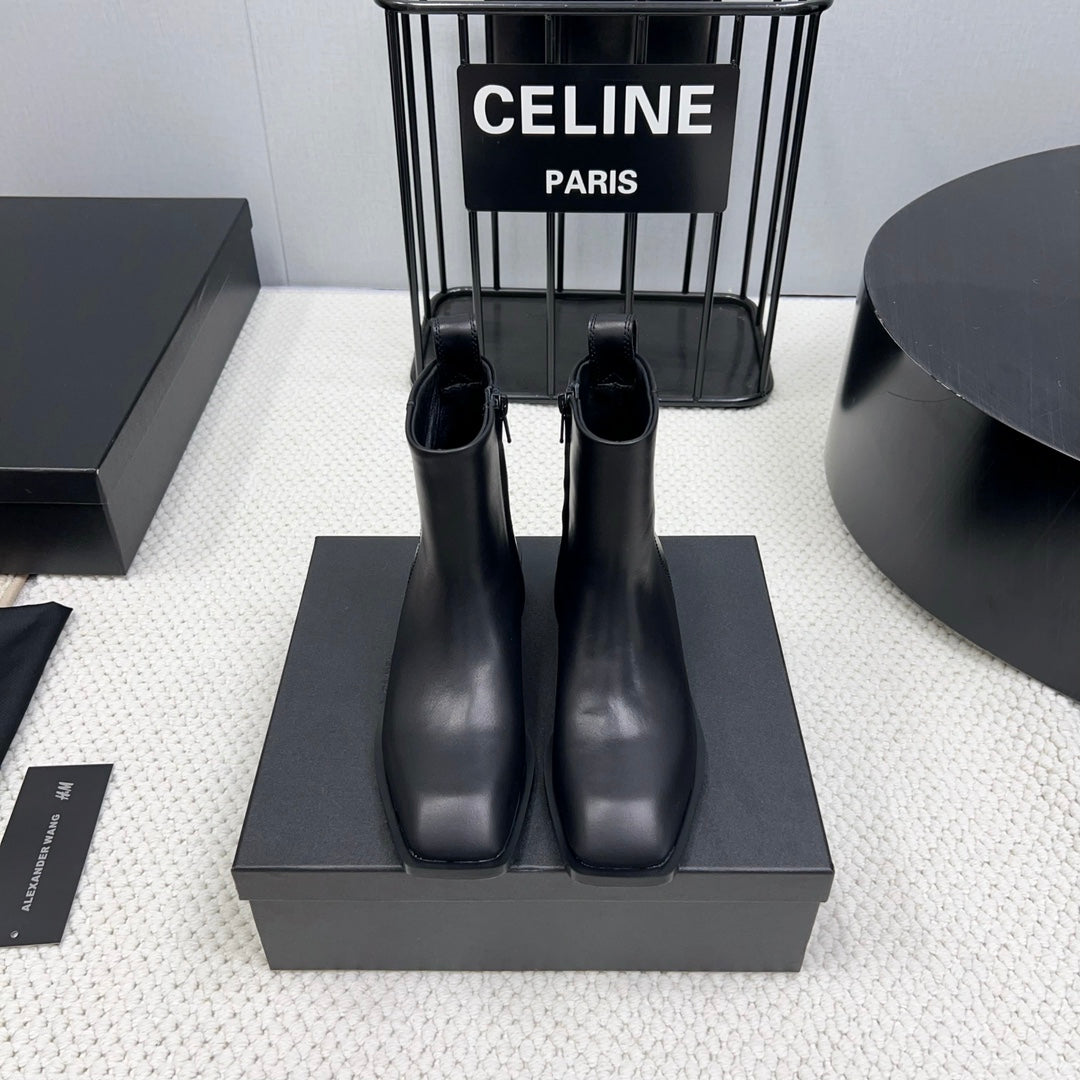 SHORT BOOTS 35 MM IN BLACK CALFSKIN