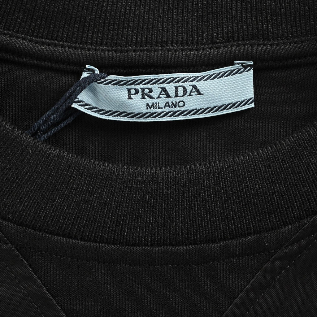 PRADA 26S SWEATSHIRT 714