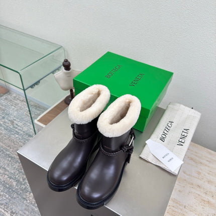 BOTTEGA VENETA 26S FUR-LINED BOOTS IN DARK BROWN CALFSKIN AND WHITE WOOL
