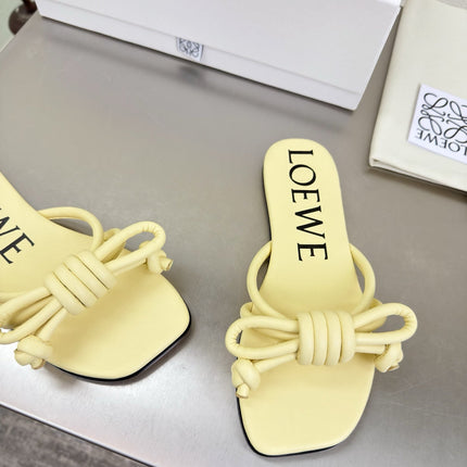 LOEWE 26S FLAMENCO KNOT SANDAL IN BUTTER YELLOW CALFSKIN
