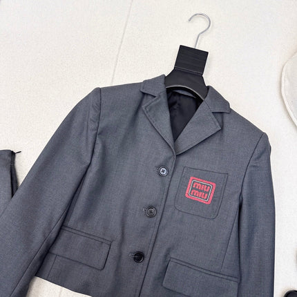 MIUMIU 26S SET BLAZER AND PLEATED SKIRT 866
