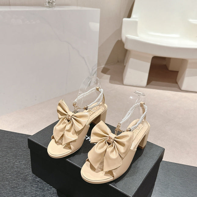 HIGH SANDAL WITH PEARL CHAIN IN BEIGE CREAM LAMBSKIN