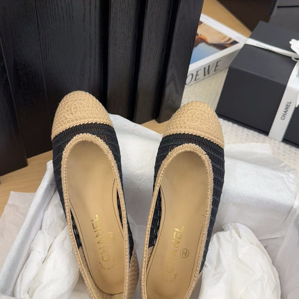 BALLERINAS IN BLACK MIX PEANUT BROWN RAFFIA