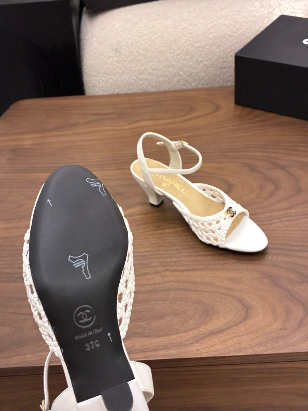 CHANEL 26S HIGH-HEELED BACK-STRAP SANDALS 60 MM IN WHITE WOVEN LAMBSKIN