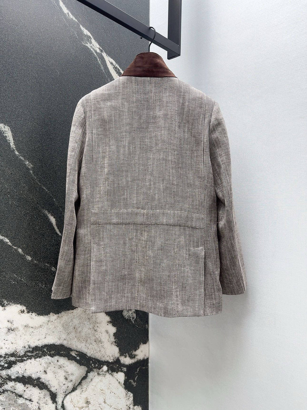 LP JACKET STYLE 243