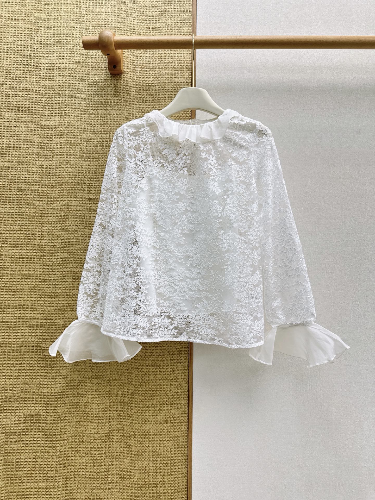 VALENTINO 26S LACE SHIRT STYLE 27