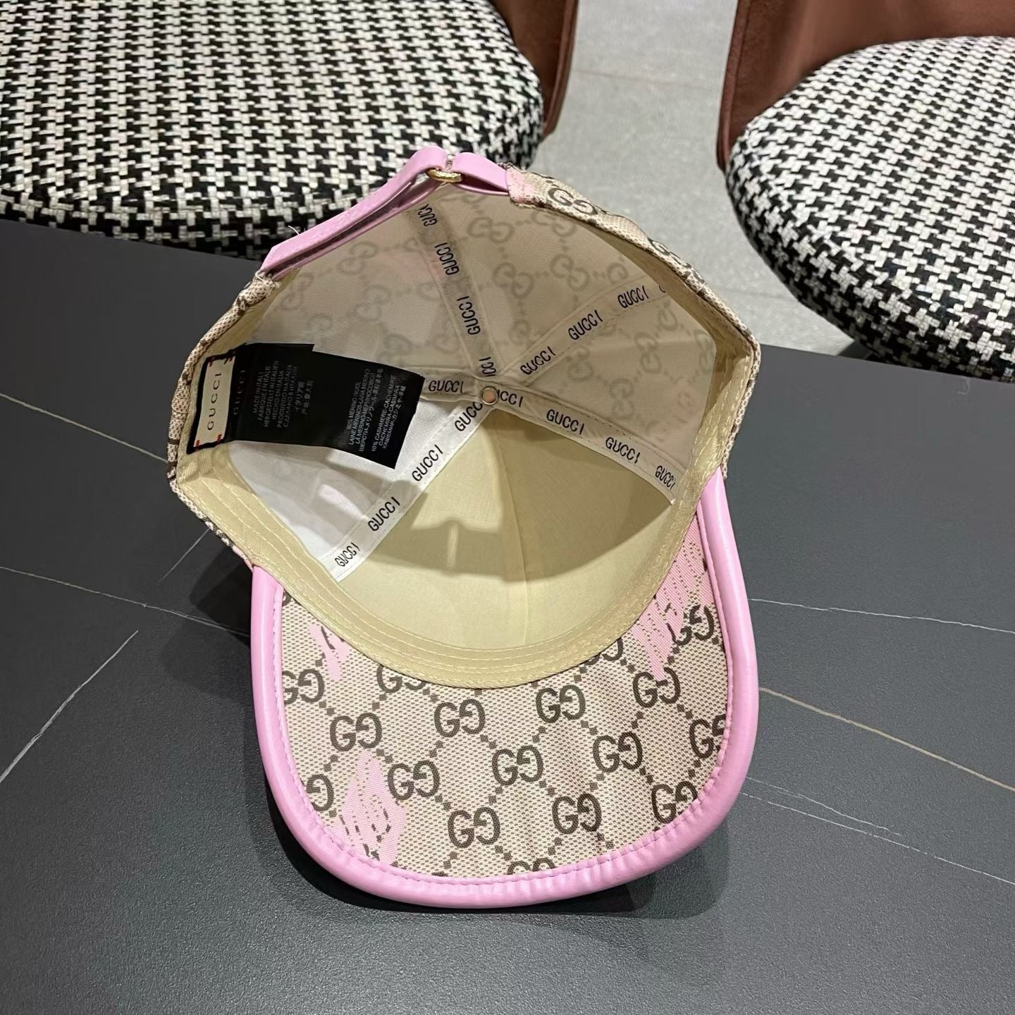 GUCCI 26S BASEBALL CAP STYLE 55
