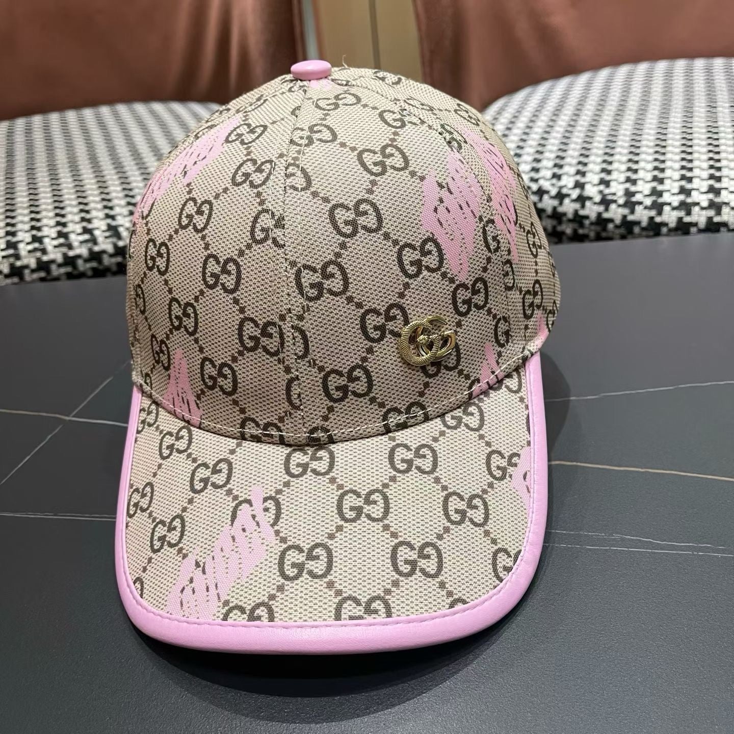 GUCCI 26S BASEBALL CAP STYLE 55