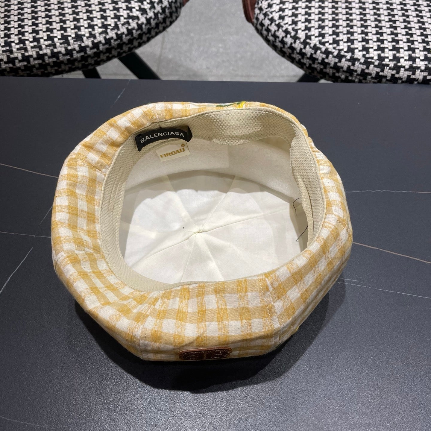 BALENCIAGA 26S PLAID BERET STYLE 8