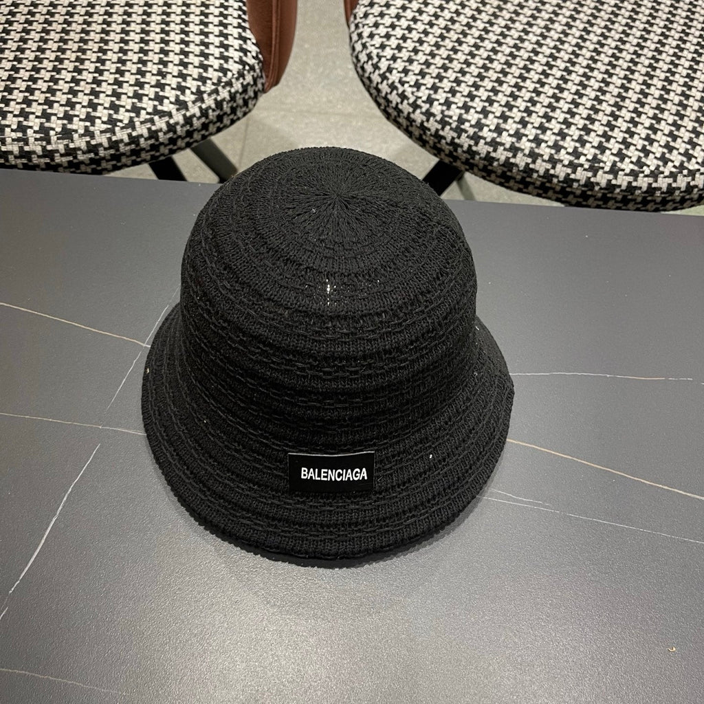 BALENCIAGA 26S BUCKET HAT STYLE 73