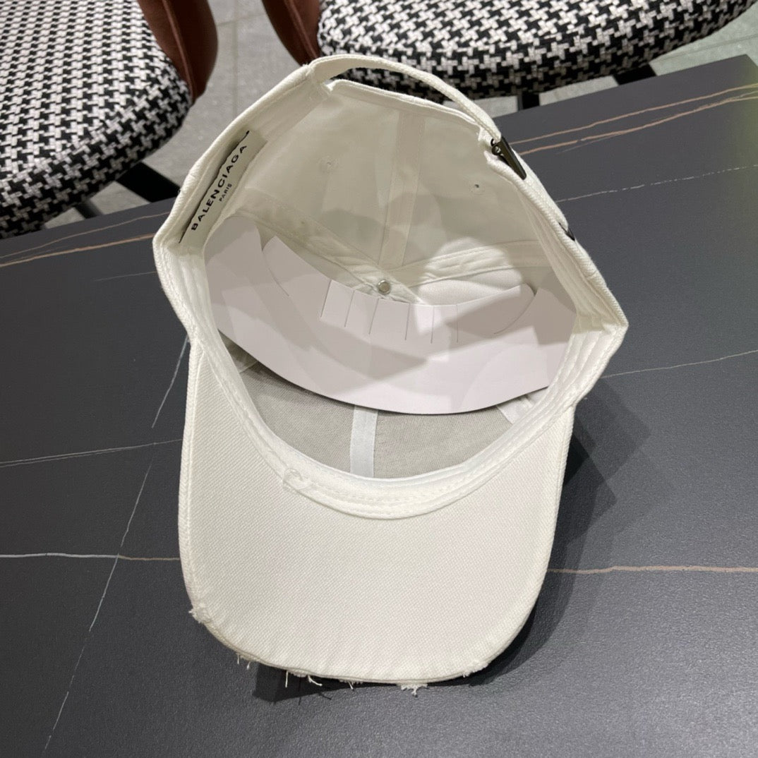 BALENCIAGA 26S BASEBALL CAP STYLE 46