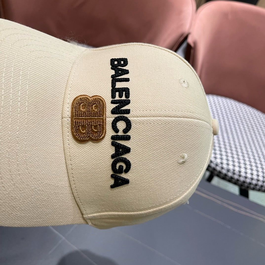 BALENCIAGA 26S BASEBALL CAP STYLE 44