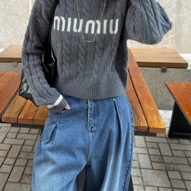 MIUMIU KNIT SWEATER STYLE 237