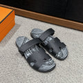 CHYPRE SANDAL BLACK CALFSKIN UNIQUE