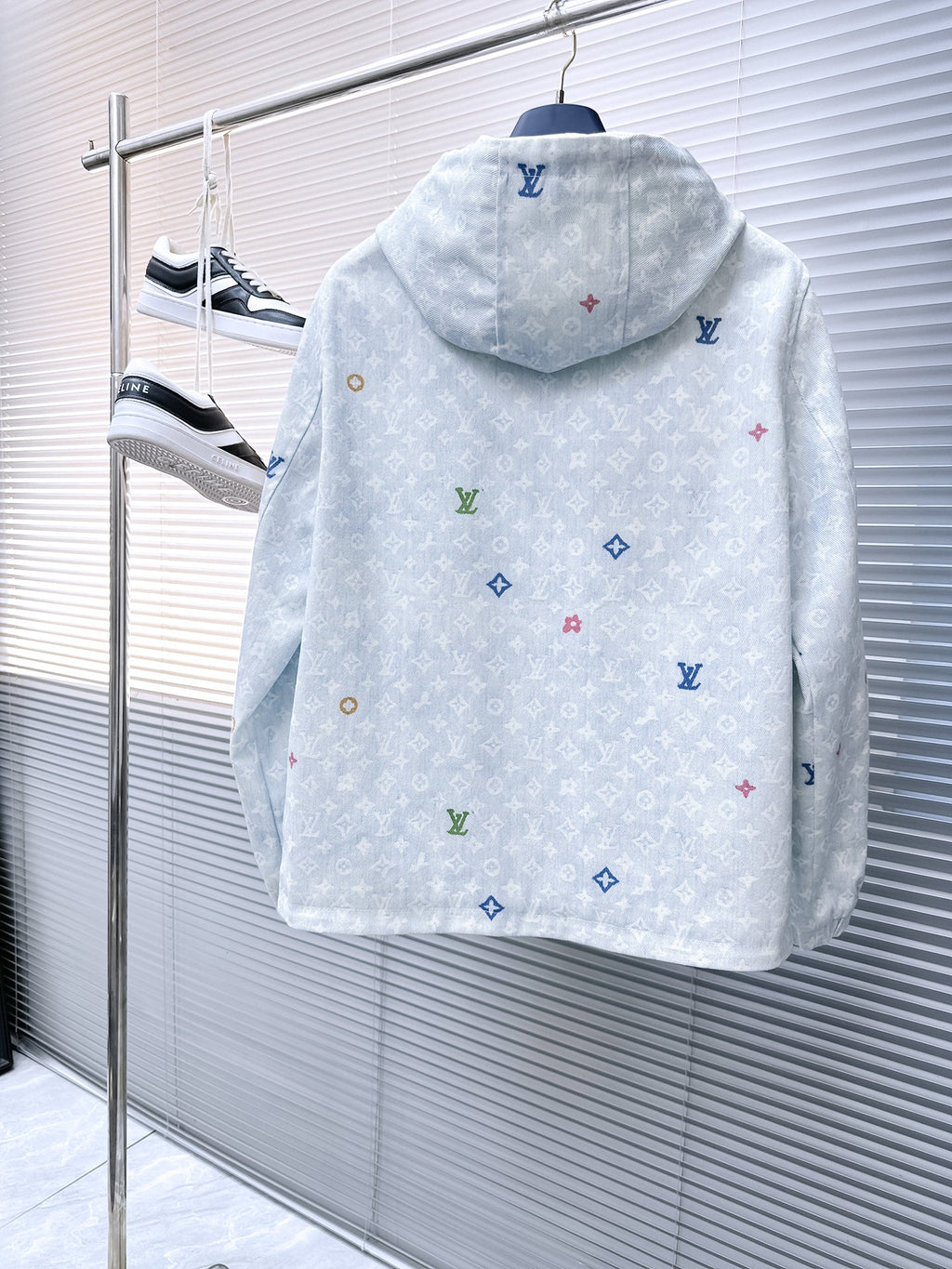 LV HOODED JACKET IN PASTEL LIGHT BLUE MONOGRAM CRAGGY DENIM 239120