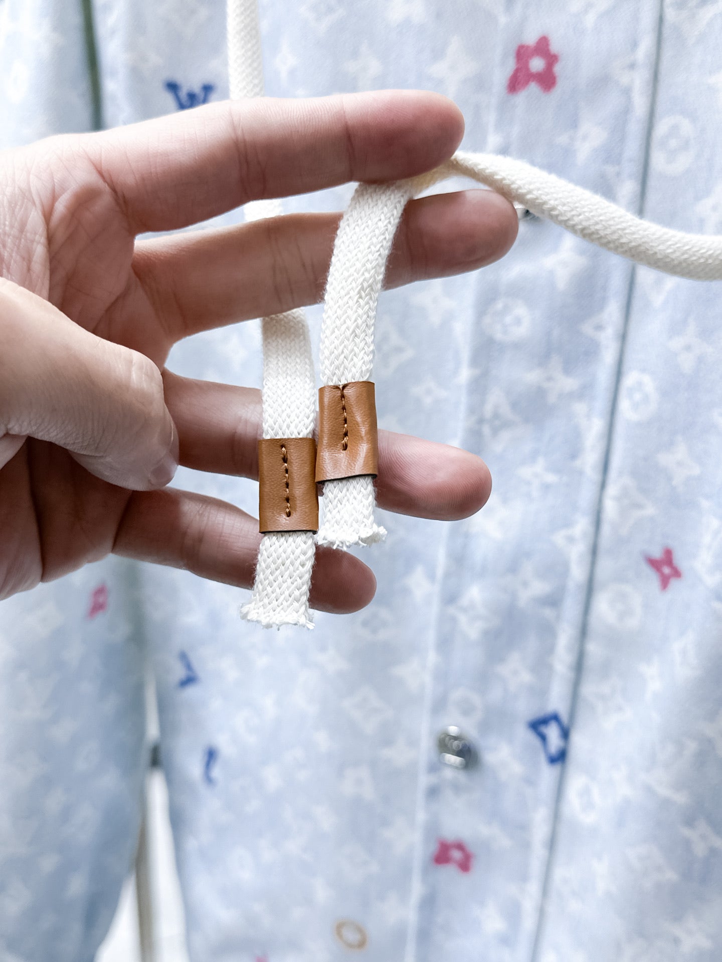 LV HOODED JACKET IN PASTEL LIGHT BLUE MONOGRAM CRAGGY DENIM 239120