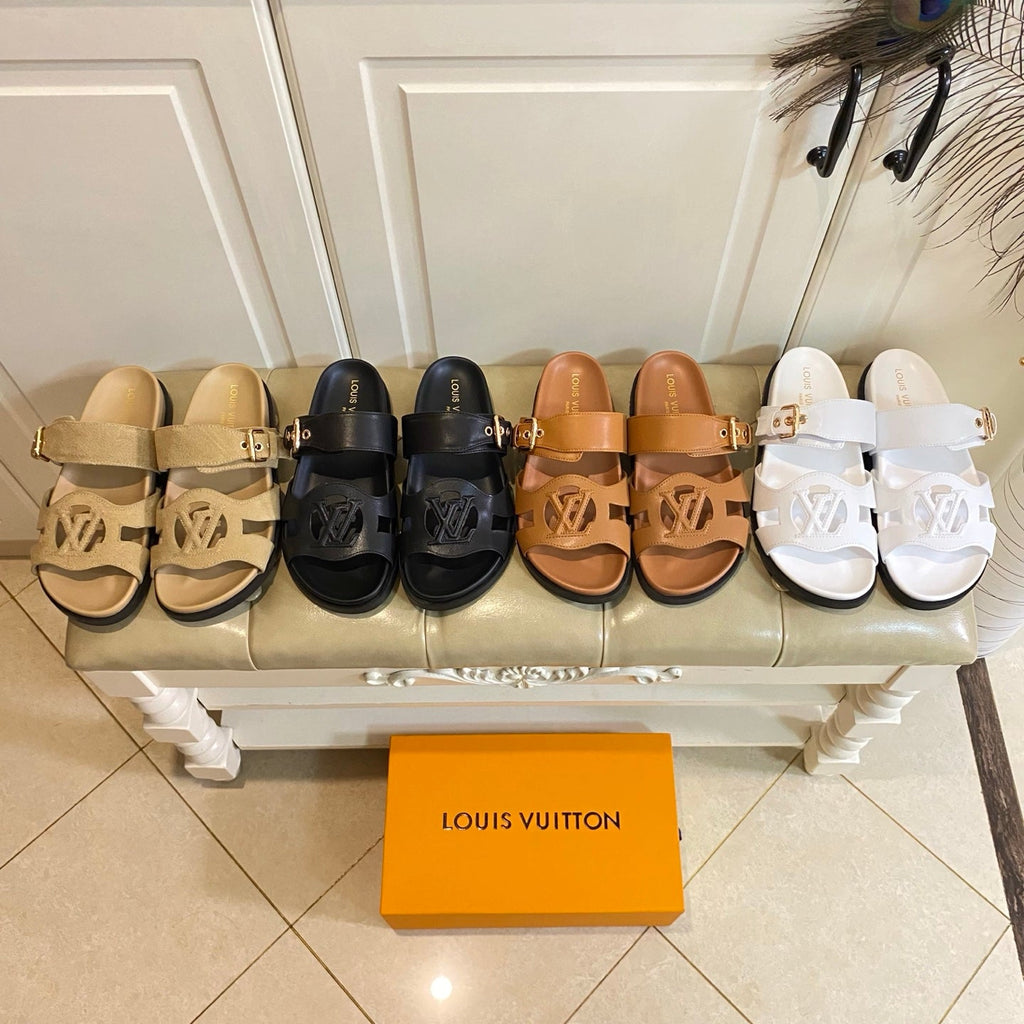 LV 26S ISOLA COMFORT MULES IN BLACK CALFSKIN