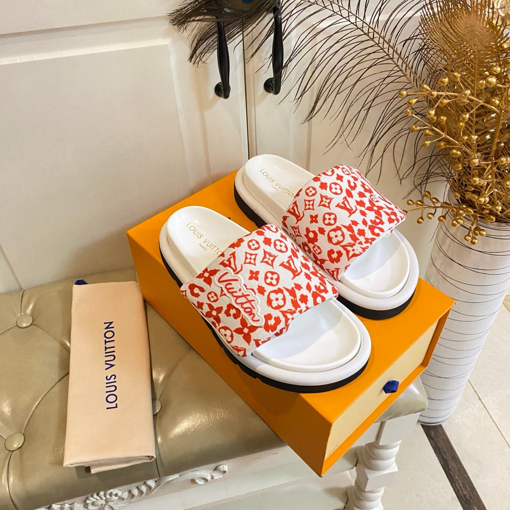 LV 26S PILLOW COMFORT MULES IN WHITE AND ORANGE CANVAS