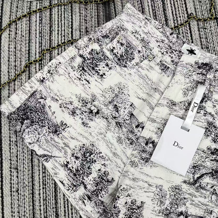 Dior 25C Short Toile de Jouy Scotland Pattern 228386