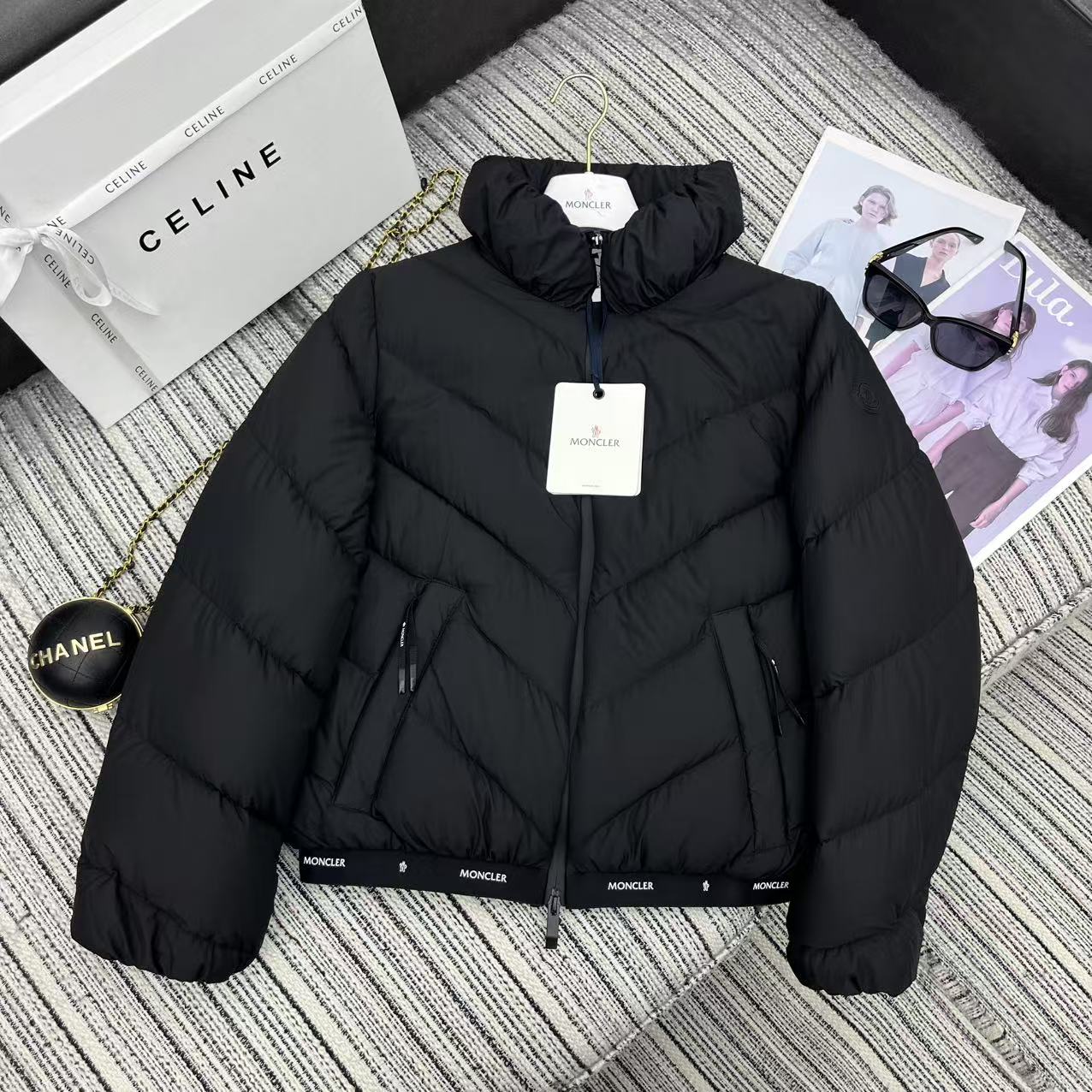 MONCLER 25S DOWN JACKET 295