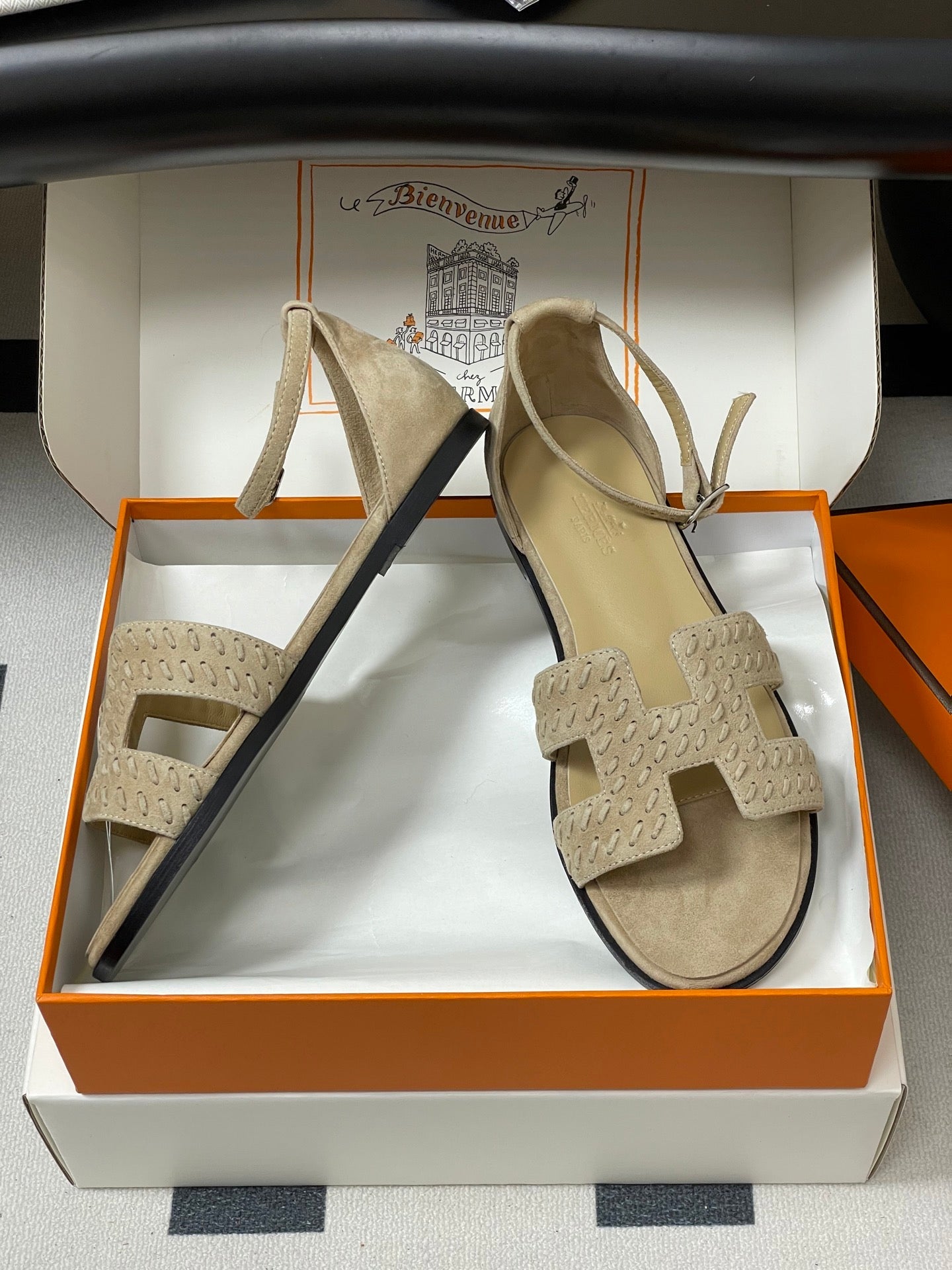 HM 25S SANTORINI SANDAL IN BEIGE SUEDE AND LAMBSKIN
