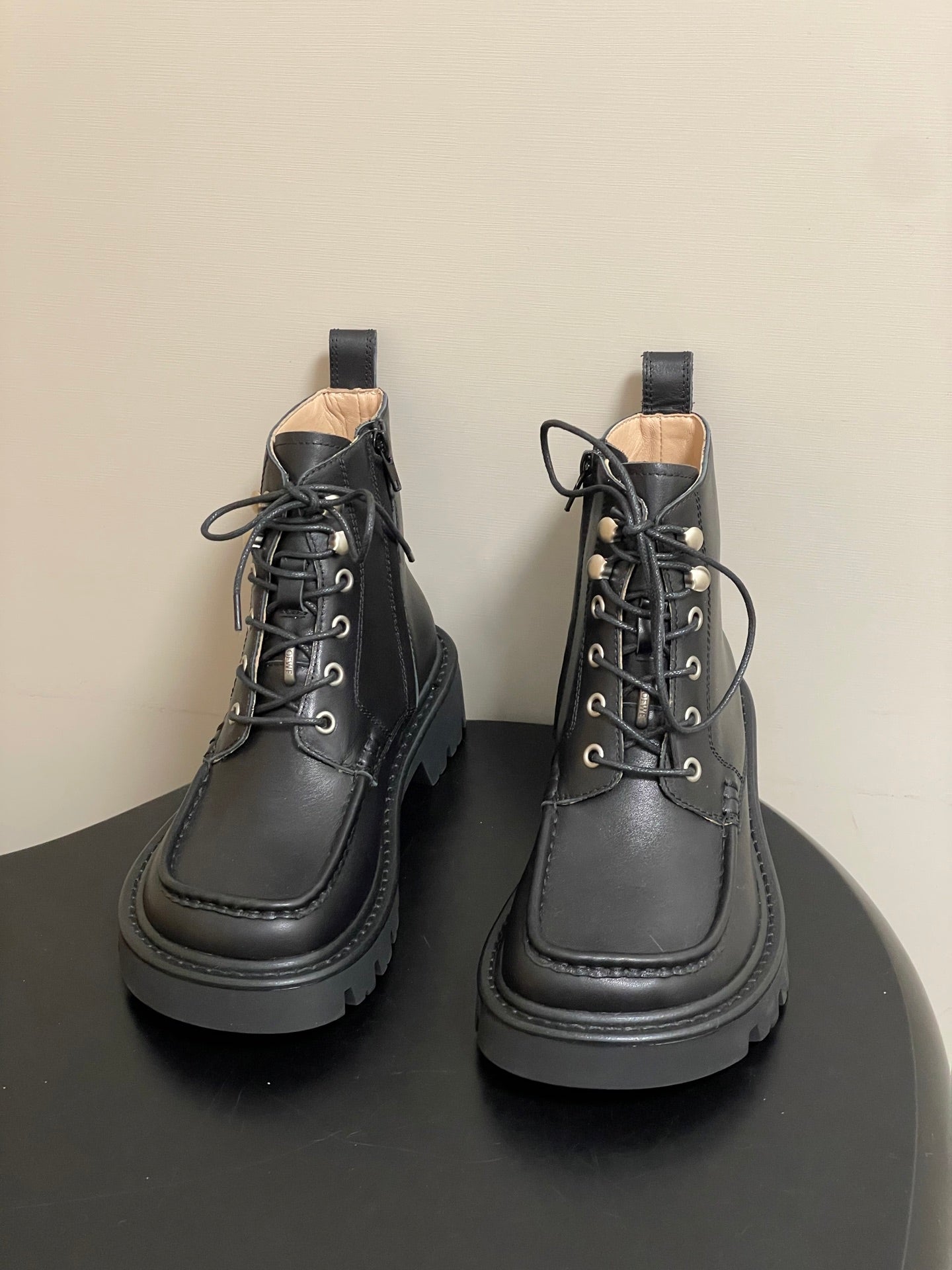 LOEWE 26S ANKLE BOOTS IN BLACK CALFSKIN