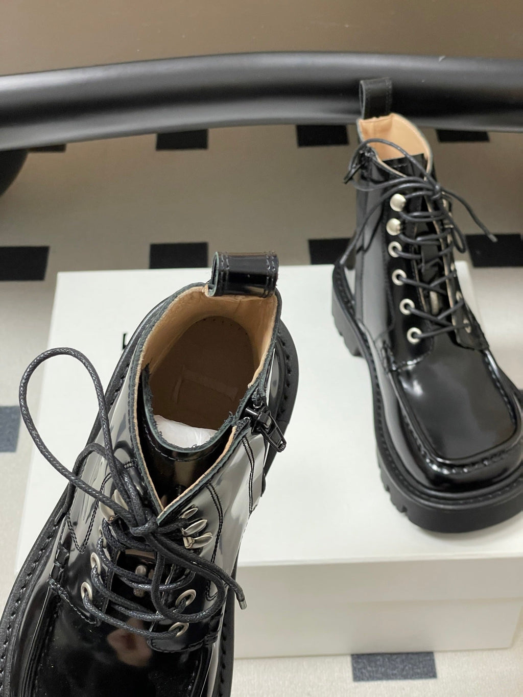 LOEWE 26S ANKLE BOOTS IN BLACK PATENT CALFSKIN