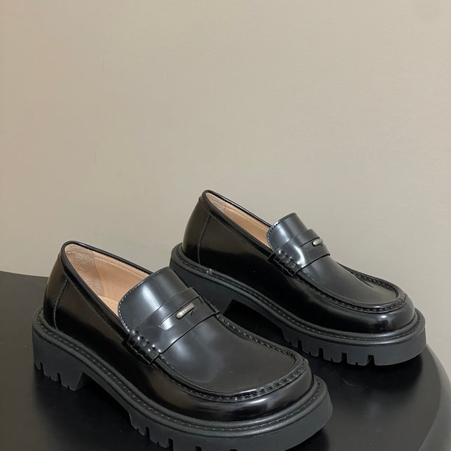 LOEWE 26S LOAFER IN BLACK PATENT CALFSKIN