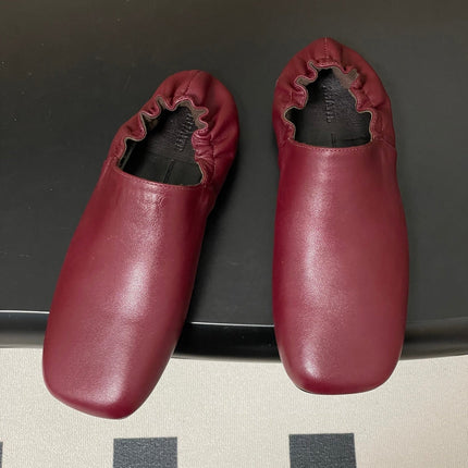 CELINE 26S ELASTIC-BACK FLAT SHOES IN DARK RED LAMBSKIN