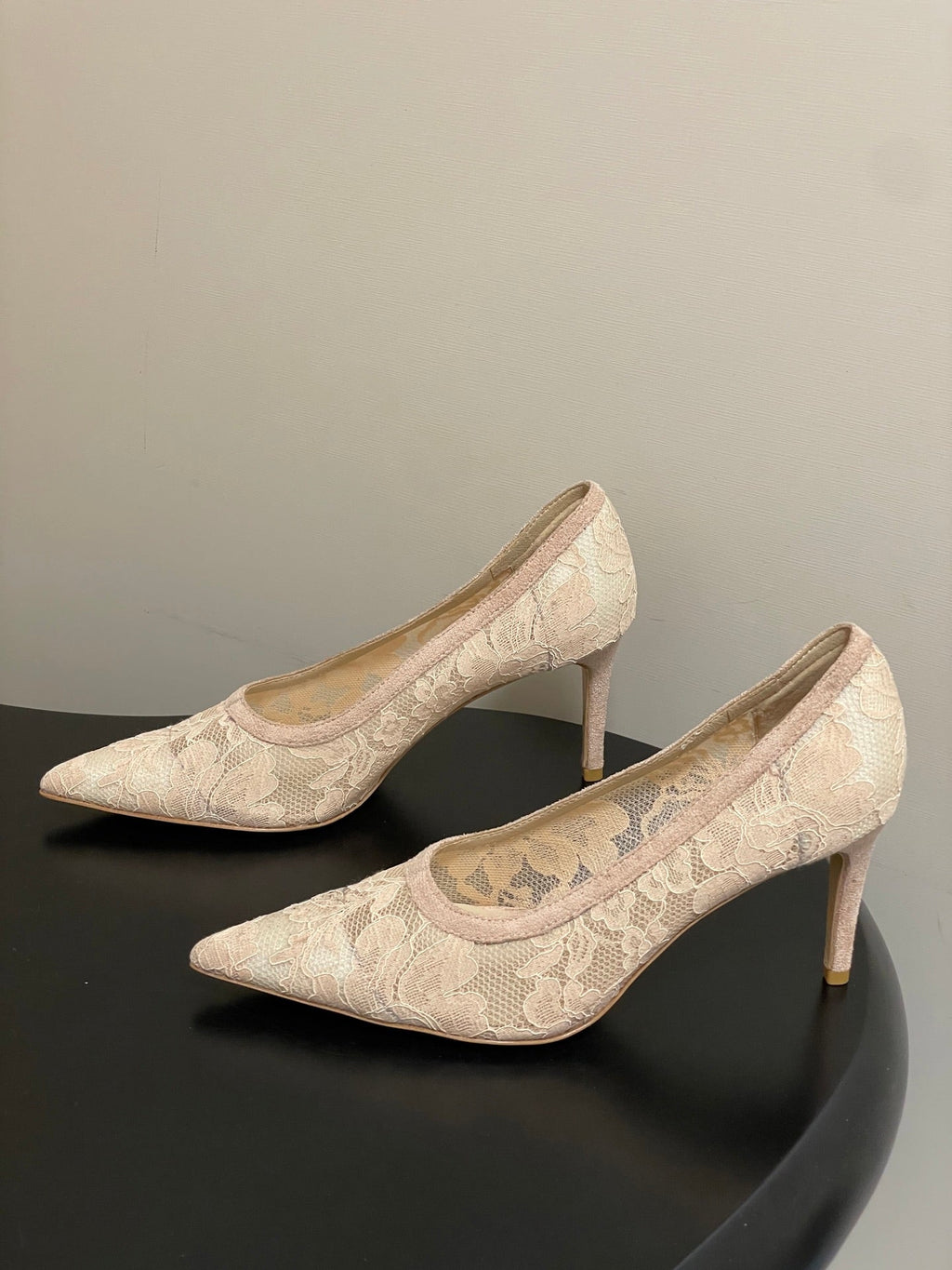 GIANVITO ROSSI 26S HIGH HEELS 85 MM IN NUDE LACE