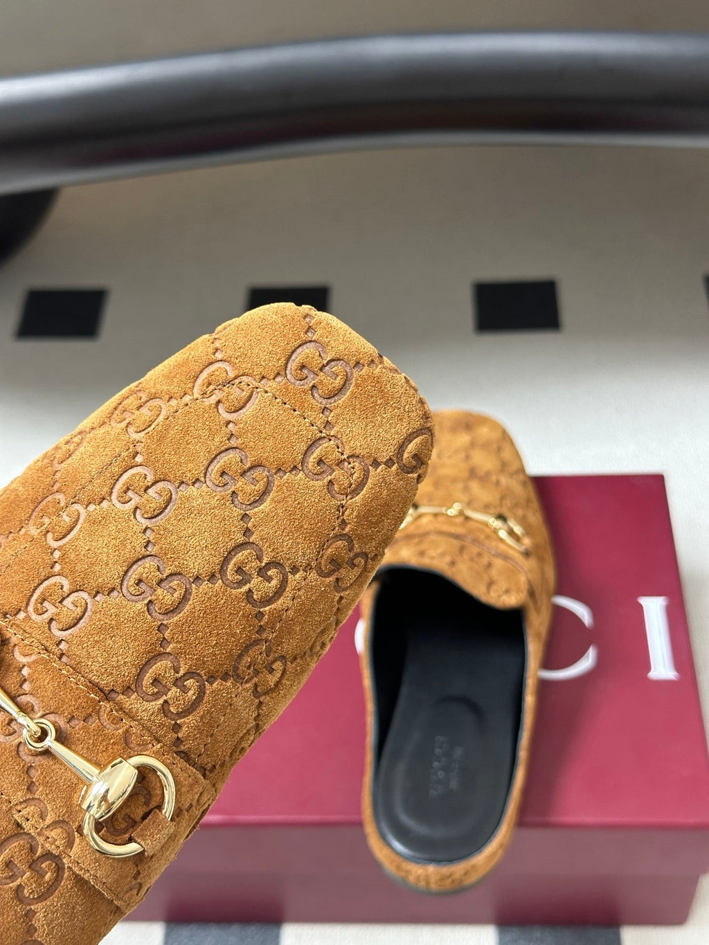GUCCI 26S HORSEBIT LOAFER MULES IN MEDIUM BROWN SUEDE