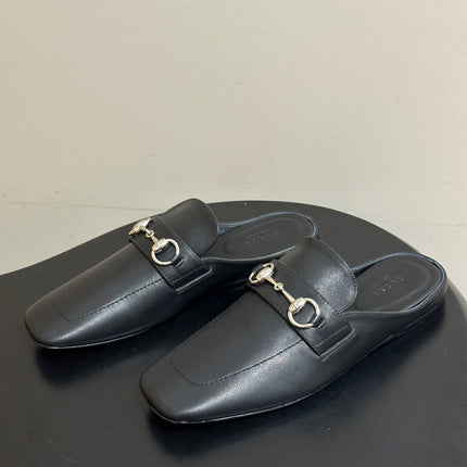 GUCCI 26S HORSEBIT LOAFER MULES IN BLACK CALFSKIN