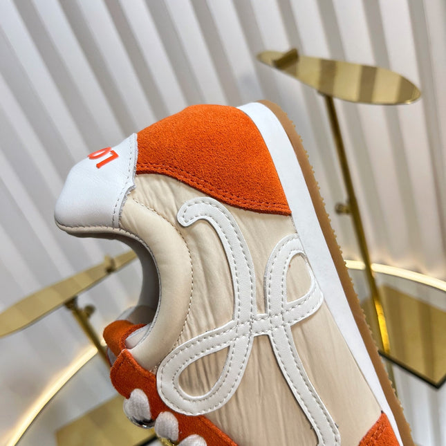 LOEWE 26S RUNNER 2.0 SNEAKERS IN ORANGE SUEDE AND BEIGE FABRIC