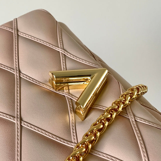 LV 25S GO-14 MM 23 IN LIGHT PINK QUILTED LAMBSKIN GOLD HARDWARE