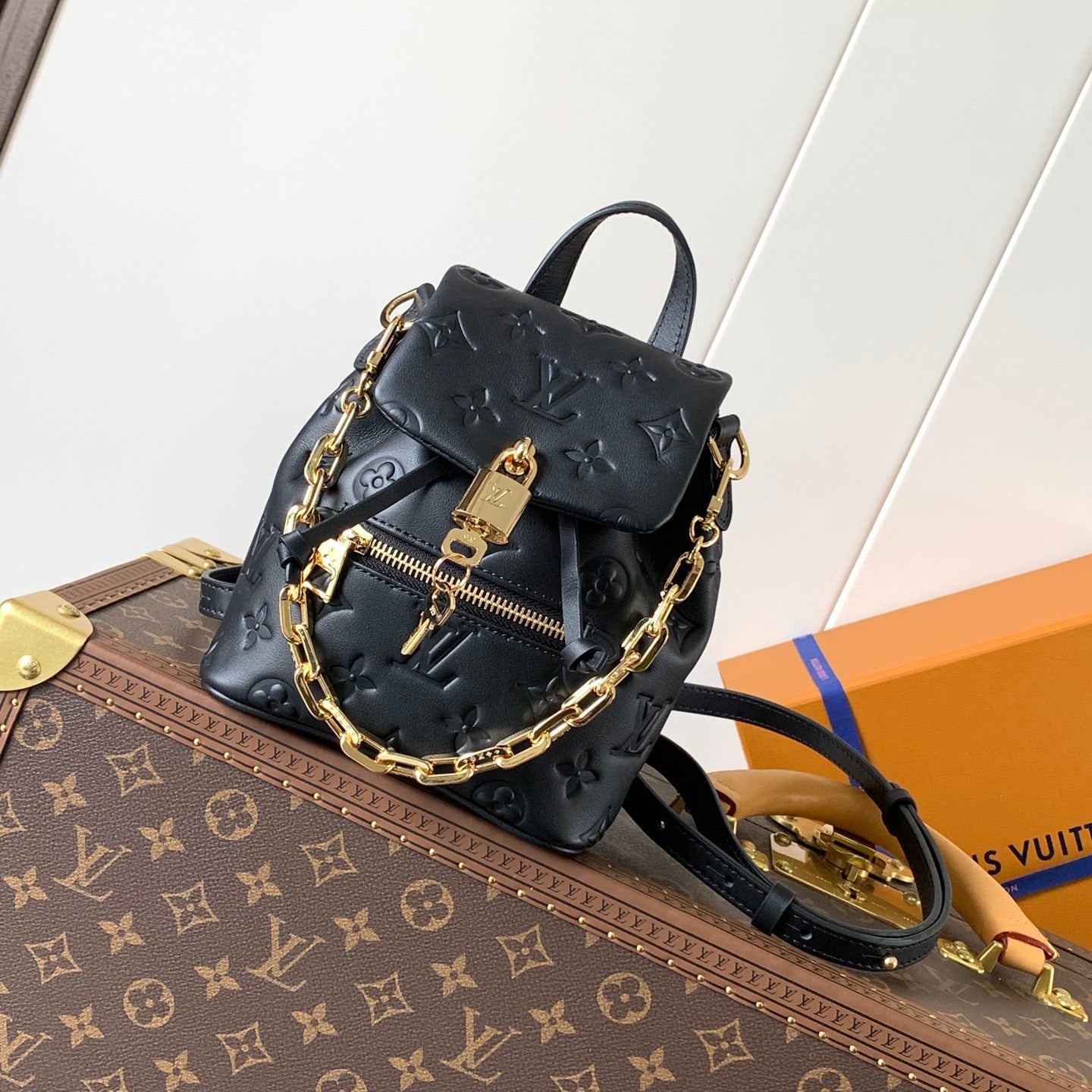 LV COUSSIN BACKPACK CRAFTED FROM 20 IN BLACK MONOGRAM CALFSKIN