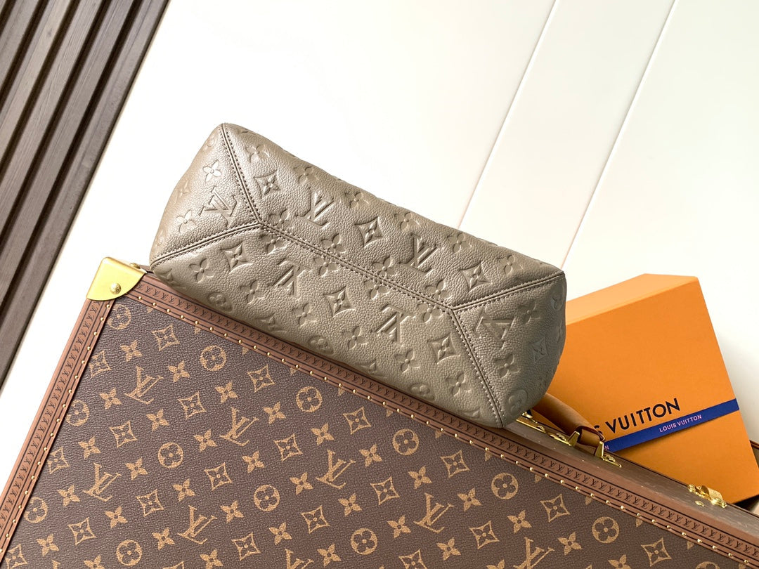 LV ALL IN ONE SHOULDER BAG 40 IN BROWN CALFSKIN