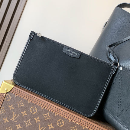 LV 26S VERSO HOBO BAG 33 IN BLACK CALFSKIN