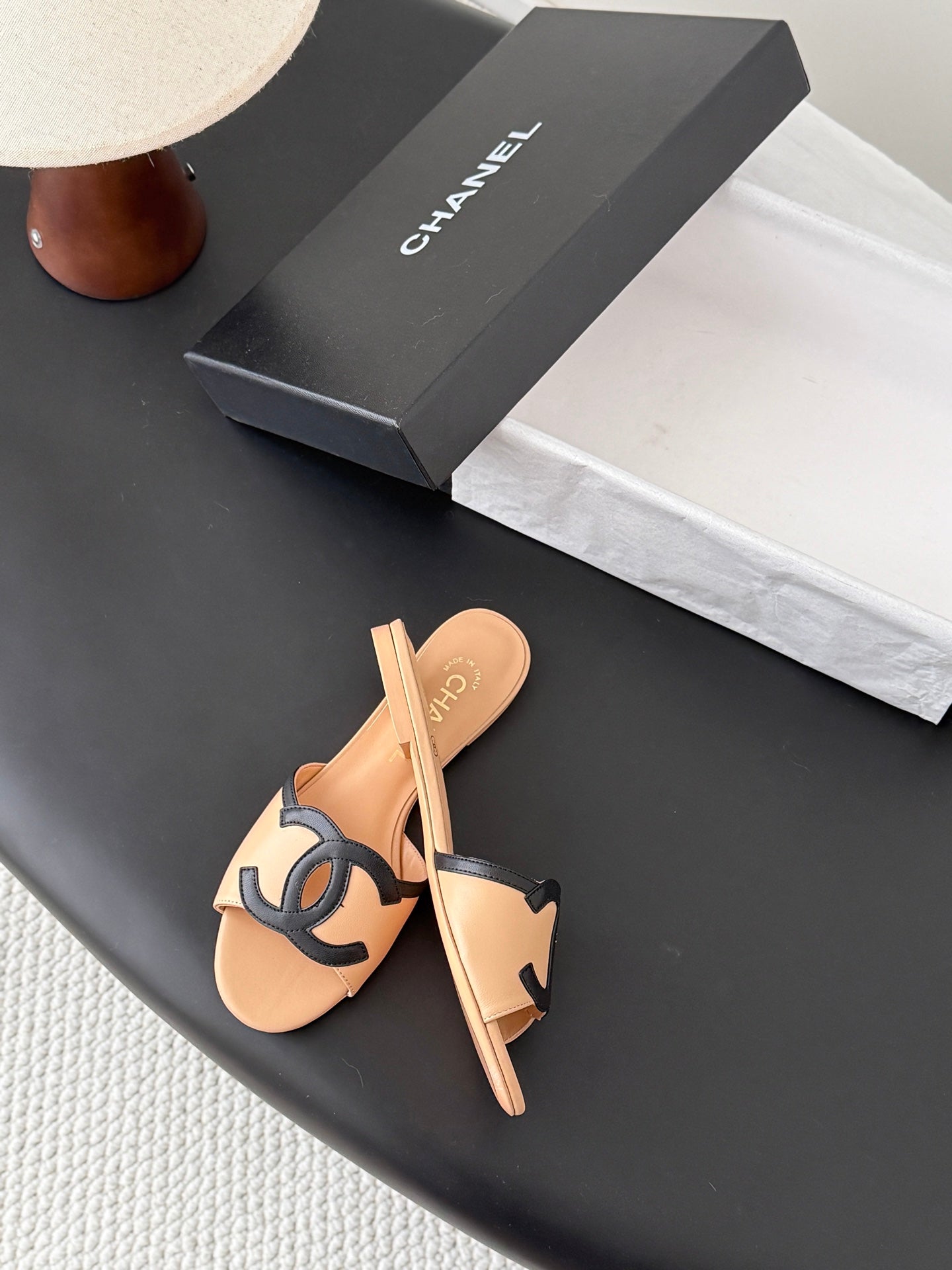 CHANEL MULES IN BEIGE MIX BLACK CALFSKIN