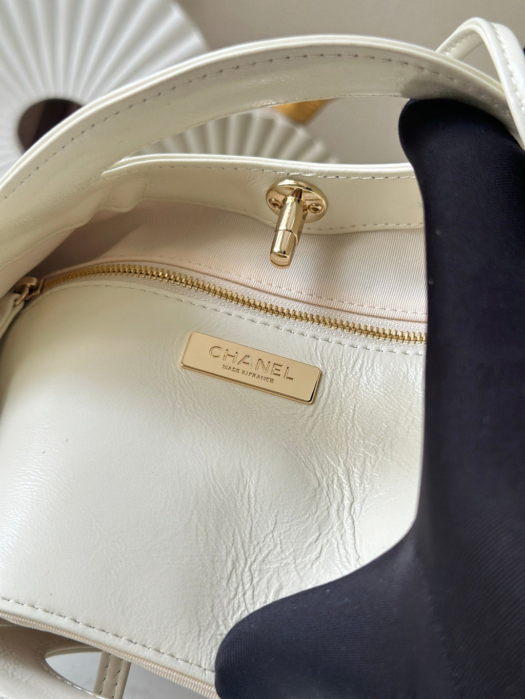 CHANEL 26S MINI SHOPPING BAG 32 IN WHITE LAMBSKIN