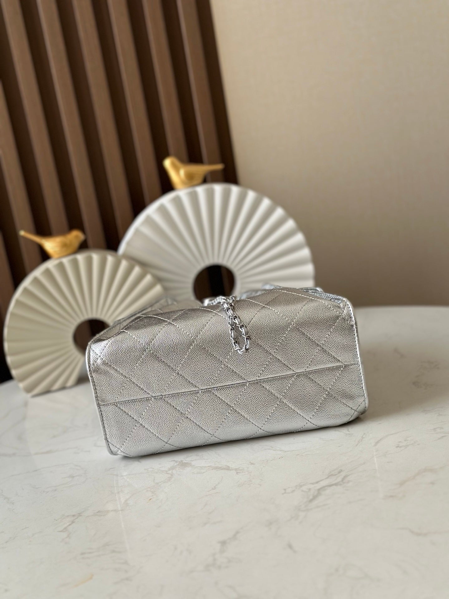 CHANEL 25S HOBO BAG 22 IN METALLIC SILVER CAVIAR CALFSKIN