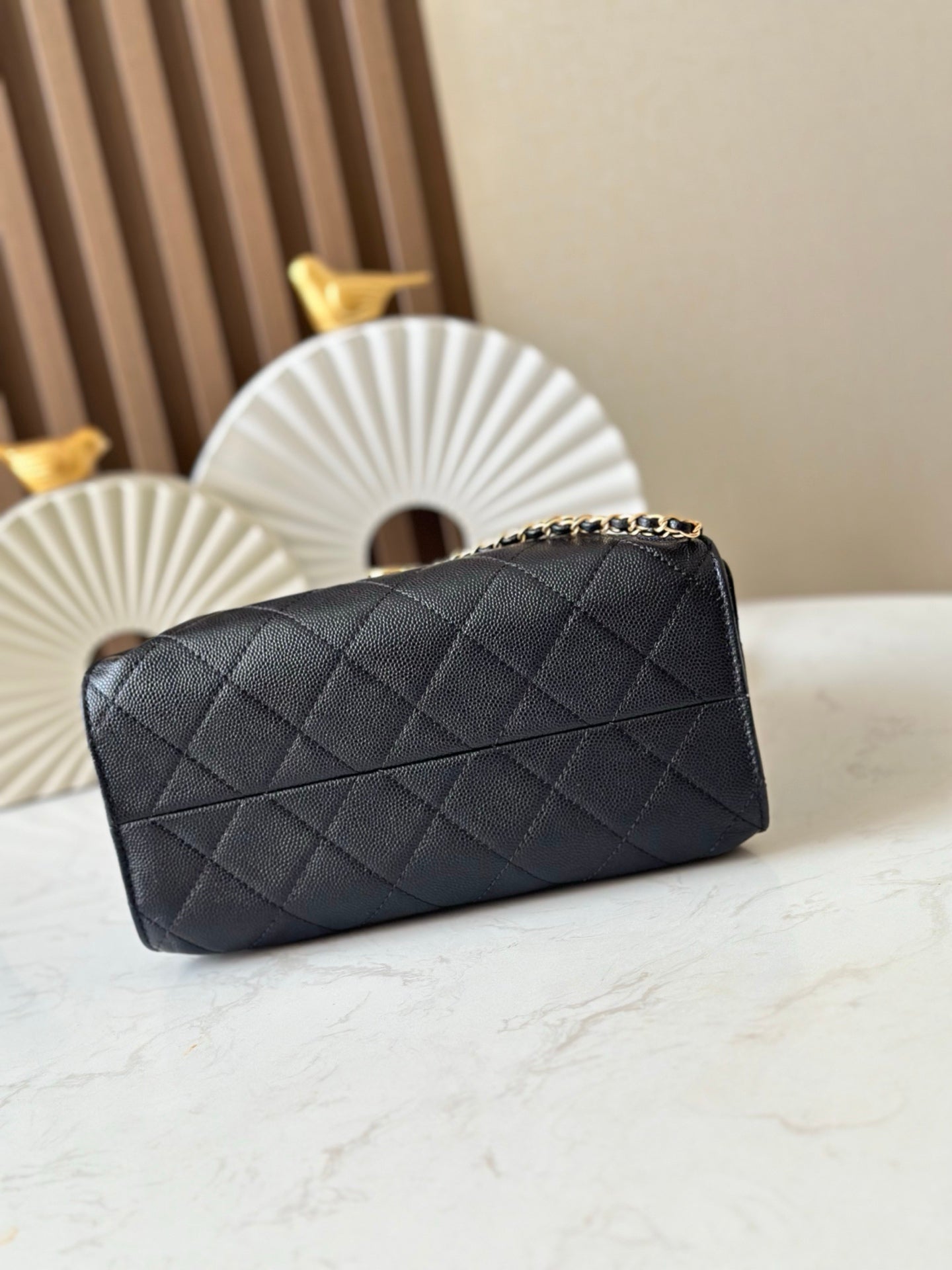 CHANEL 25S HOBO BAG 22 IN BLACK CAVIAR CALFSKIN GOLD HARDWARE